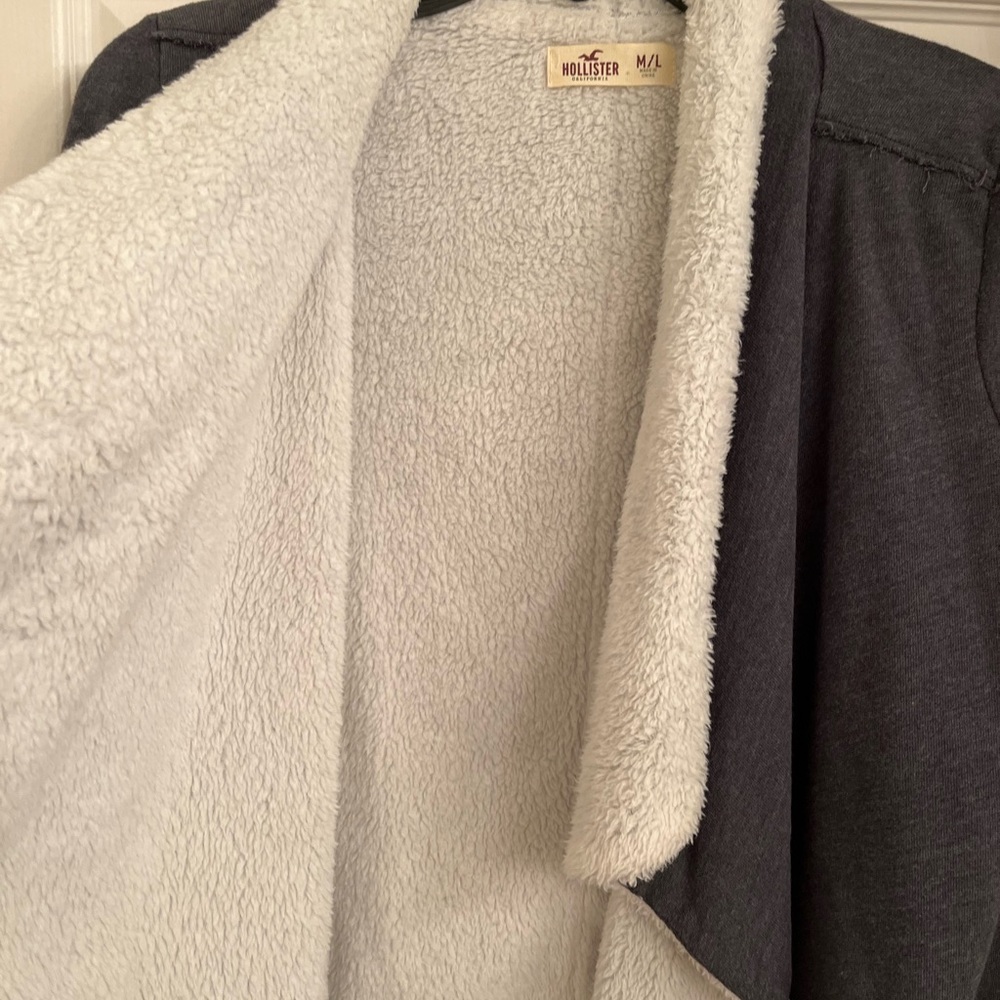 Lightweight jacket - Picture 2 of 2